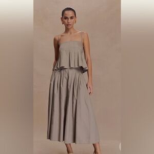 Meshki Beige Pleated Skirt Set